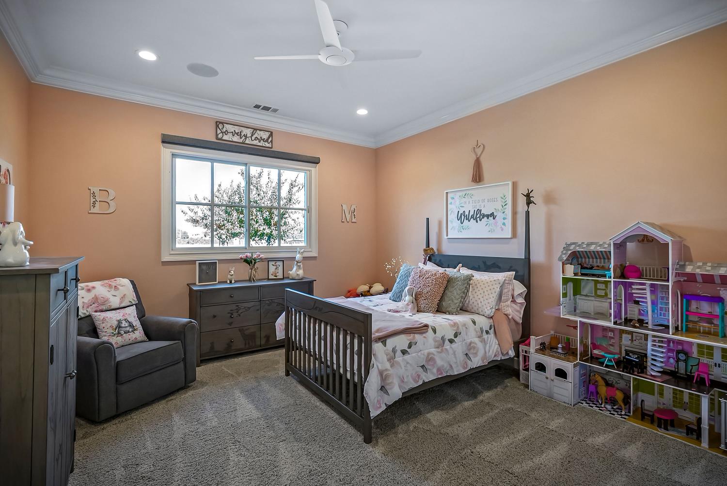 22215 Devries Road Lodi, CA 95242 - Photo 63 of 99 a bedroom with a bed furniture and a window