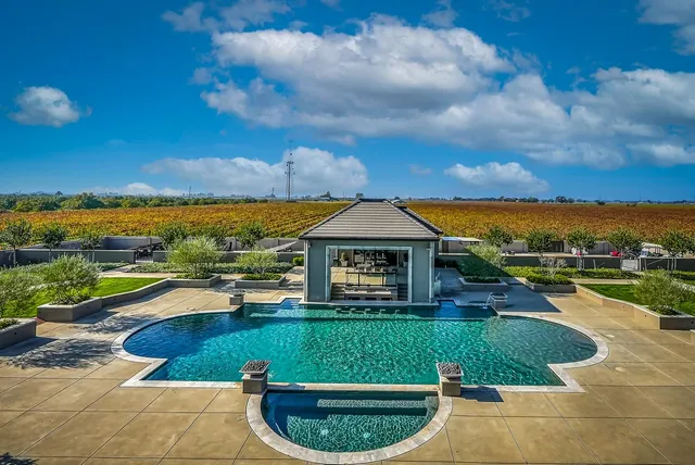 $3,790,000 | 22215 Devries Road, Lodi, CA 95242