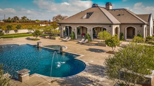 $3,790,000 | 22215 Devries Road, Lodi, CA 95242