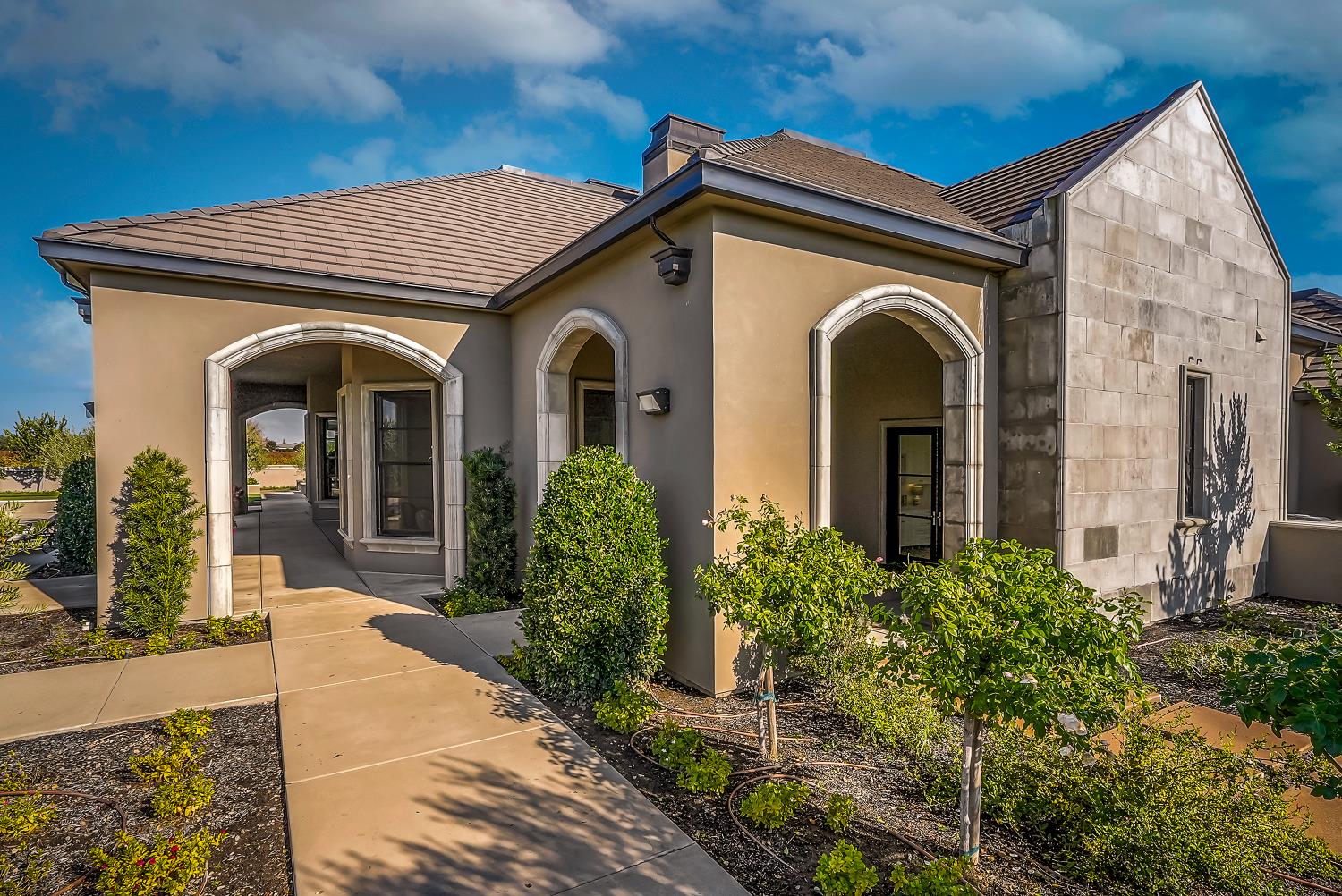 22215 Devries Road Lodi, CA 95242 - Photo 85 of 99 a front view of a house with garden