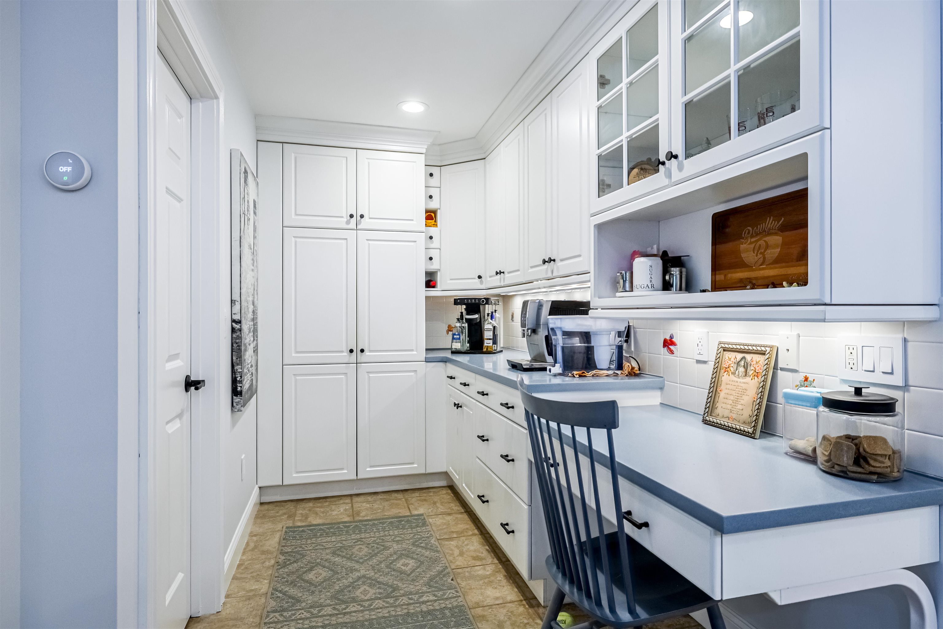 129 Sherburne Street Manchester, NH 03104 - Photo 10 of 44