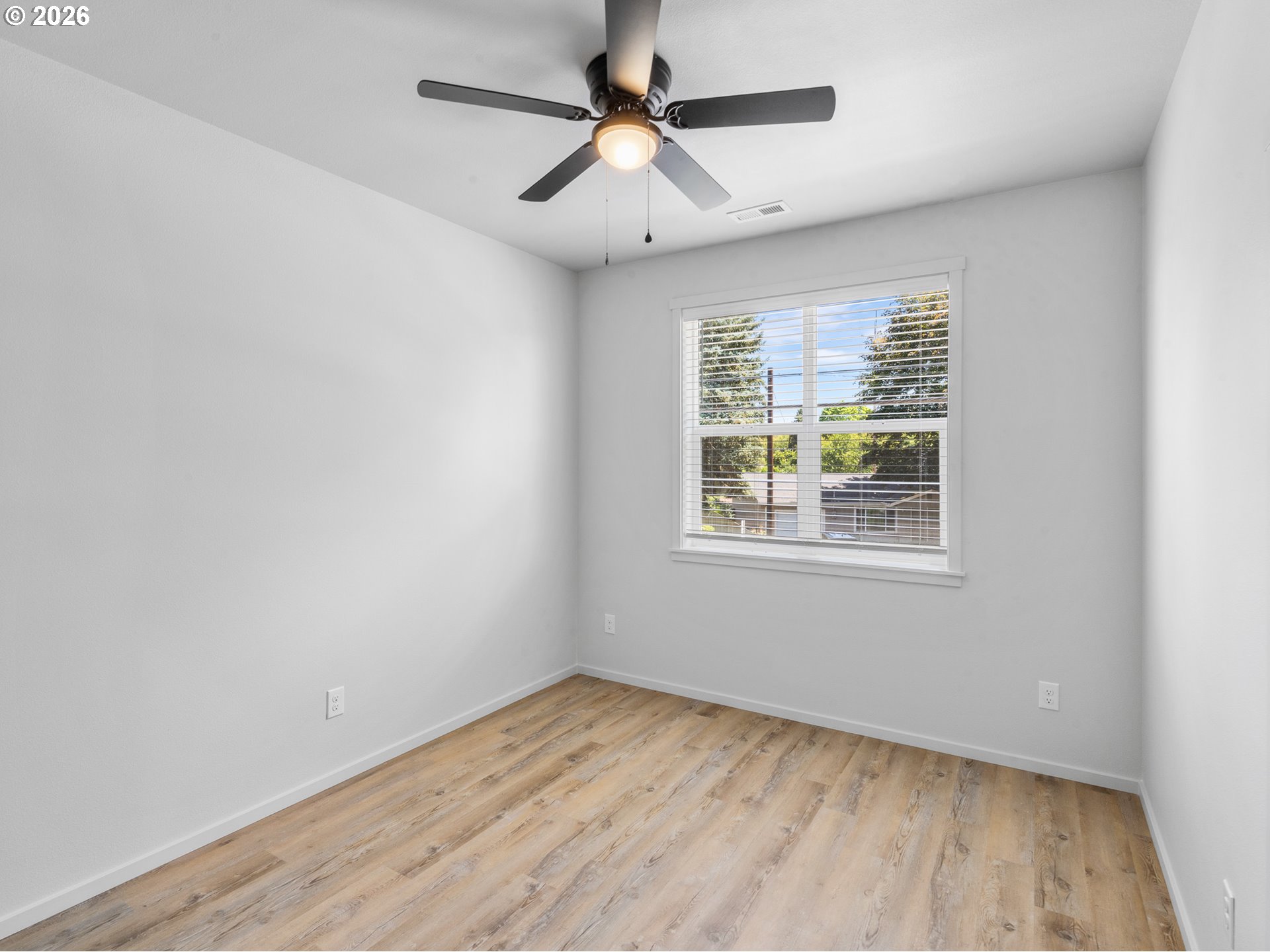 4202 Northeast Morrow Road, Unit 201 Vancouver, WA 98682 - Photo 9 of 15
