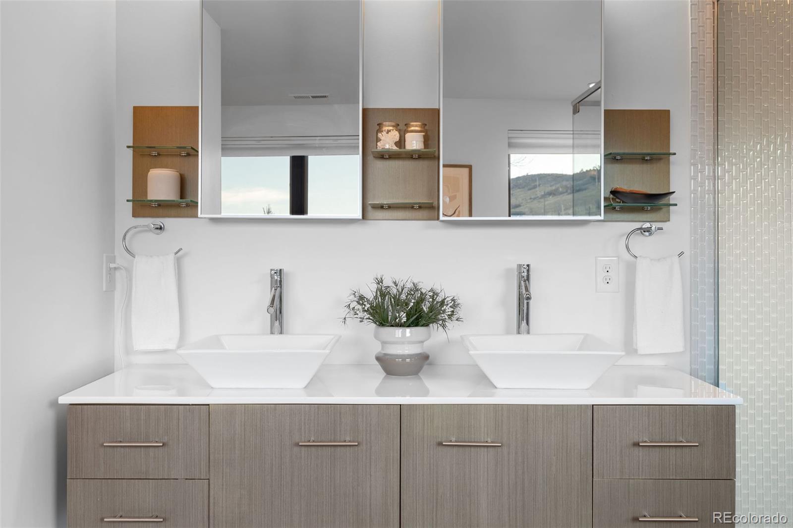 5370 Pine Ridge Road Golden, CO 80403 - Photo 22 of 46