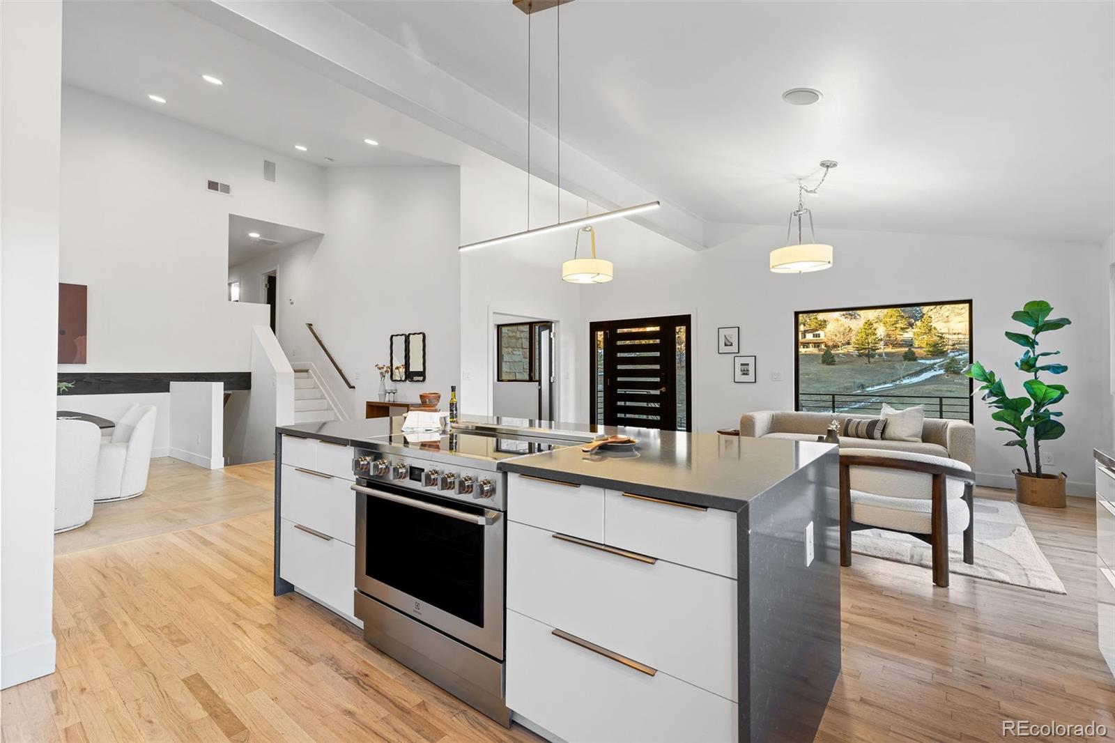 5370 Pine Ridge Road Golden, CO 80403 - Photo 9 of 46