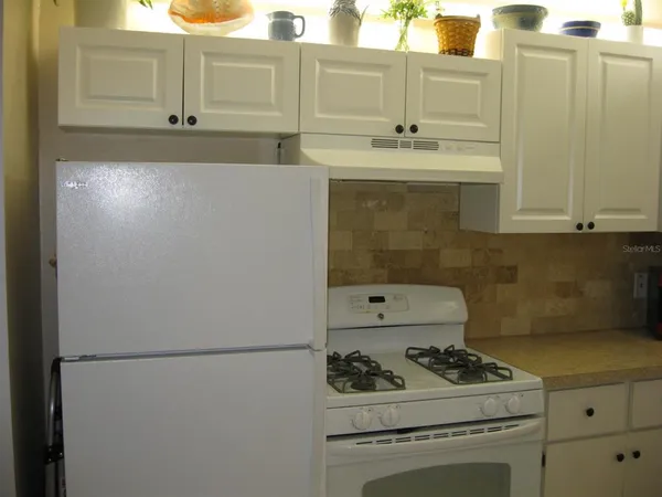 $1,700 | 9911 Dahlia Street, Unit 38, Pinellas Park, FL 33782
