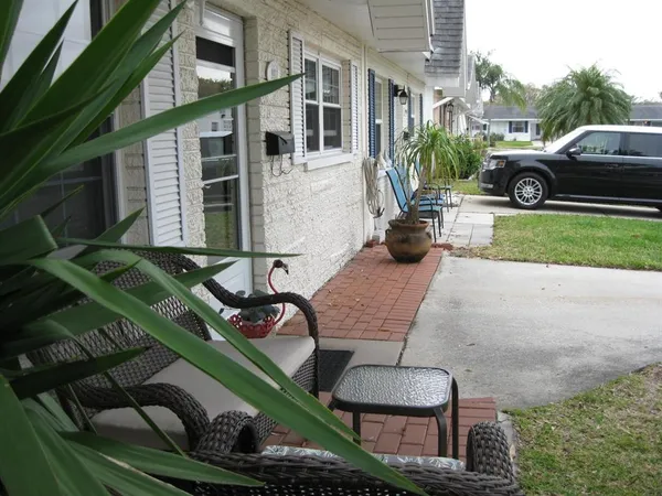 $1,700 | 9911 Dahlia Street, Unit 38, Pinellas Park, FL 33782