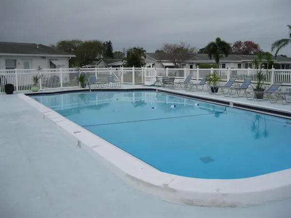 $1,700 | 9911 Dahlia Street, Unit 38, Pinellas Park, FL 33782