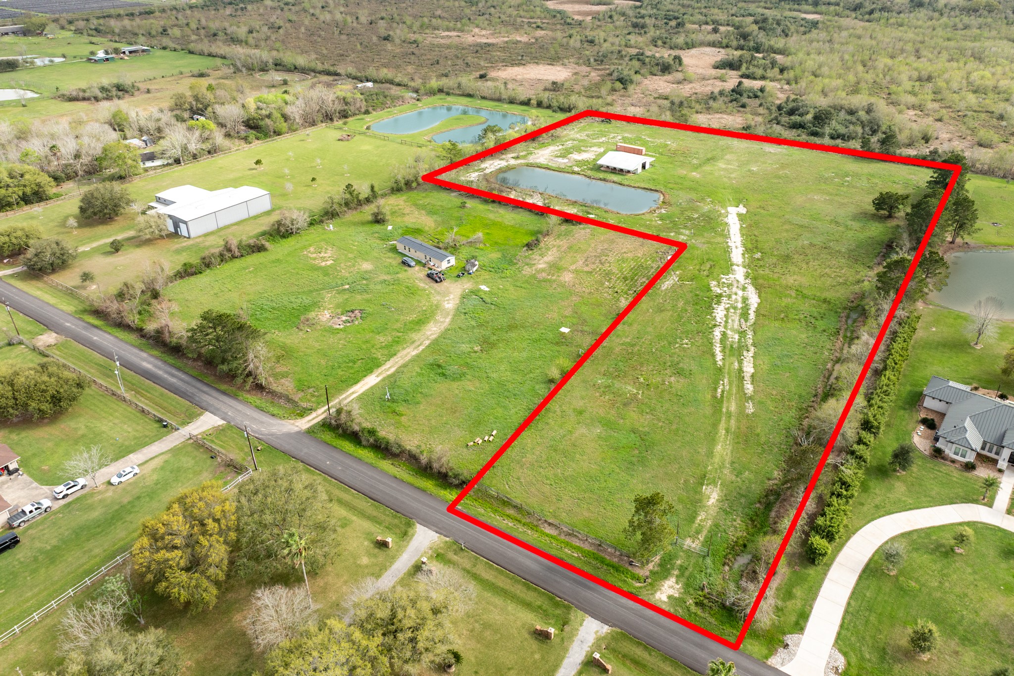 31 County Road 533 Angleton, TX 77515 - Photo 1 of 12