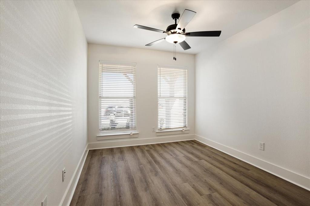 4300 Hummingbird Drive Sherman, TX 75092 - Photo 18 of 25