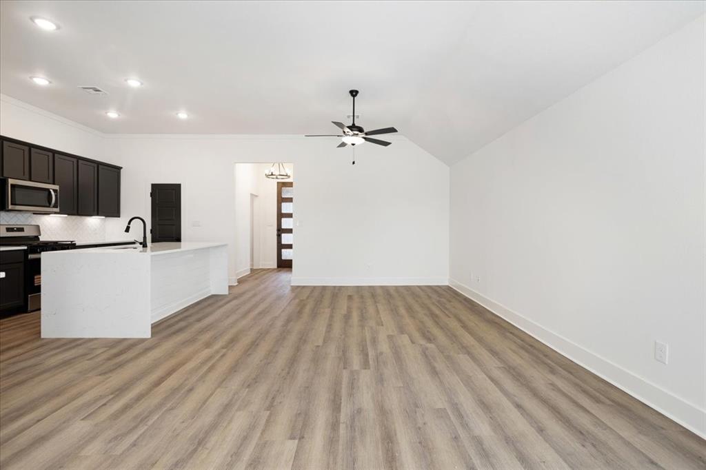 4300 Hummingbird Drive Sherman, TX 75092 - Photo 6 of 25
