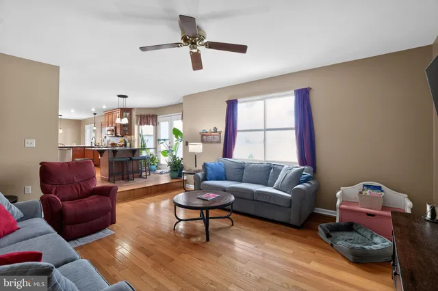 $499,900 | 5 Charcoal Court, Newark, DE 19702