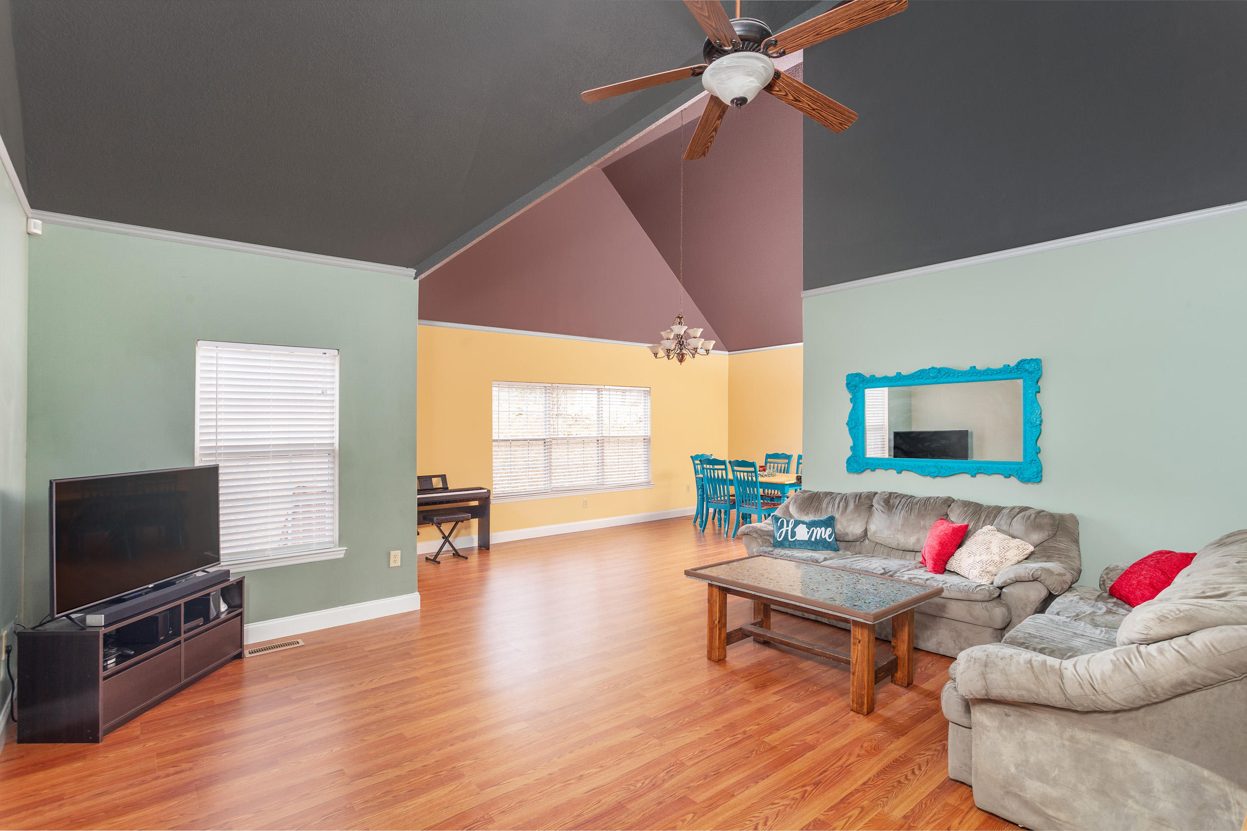 422 William Way Cleveland, TN 37323 - Photo 2 of 13 422 Williams_Living Room_Choice Homes