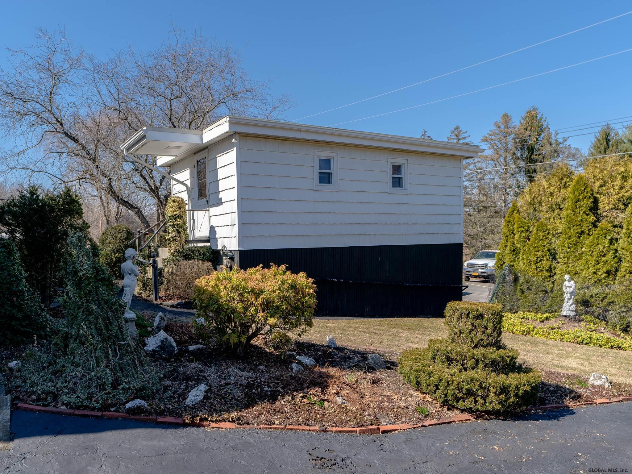 26 Parker Road Bethlehem, NY 12158 - Photo 25 of 38 Photo 25