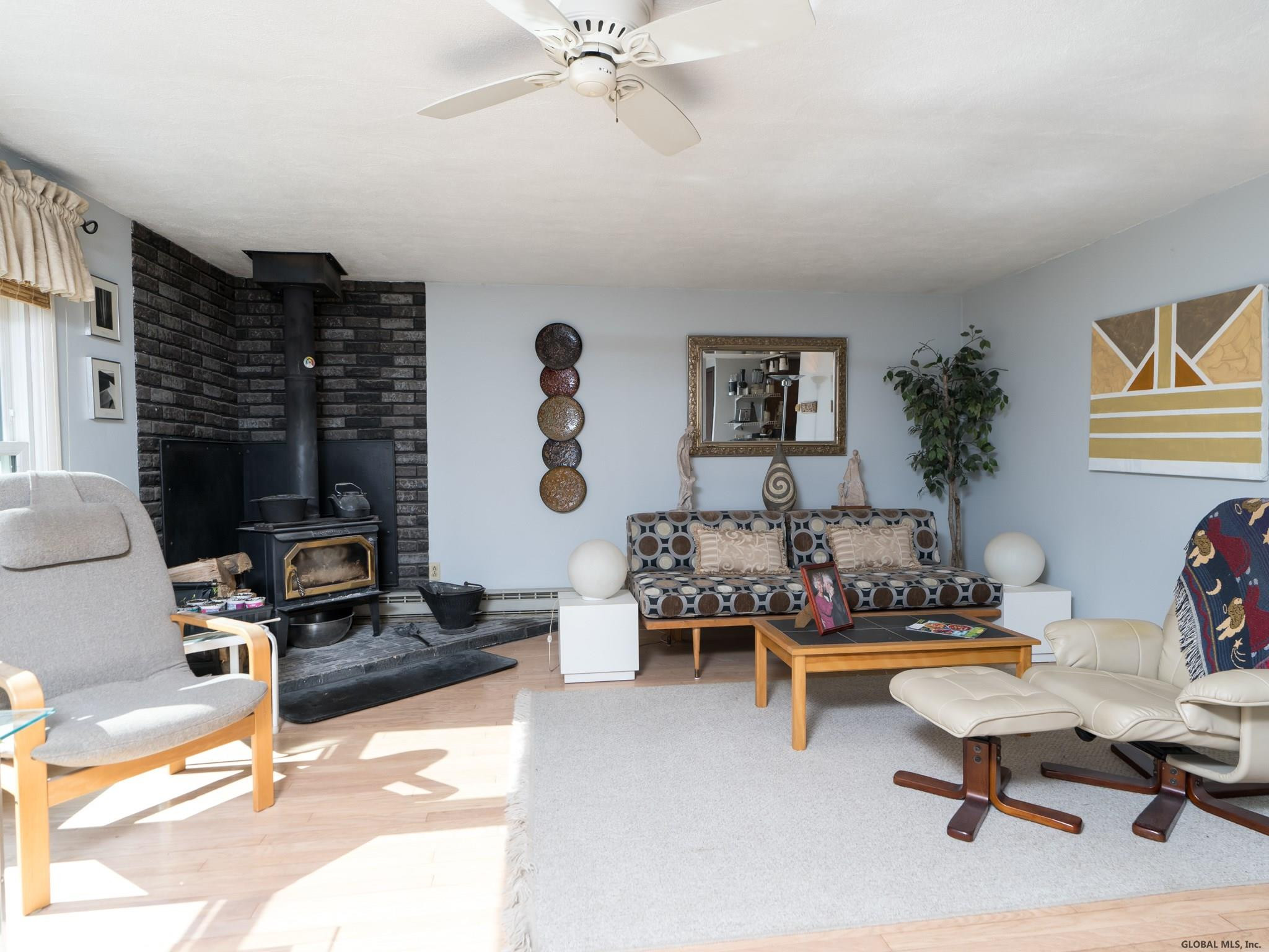 26 Parker Road Bethlehem, NY 12158 - Photo 3 of 38 Photo 3