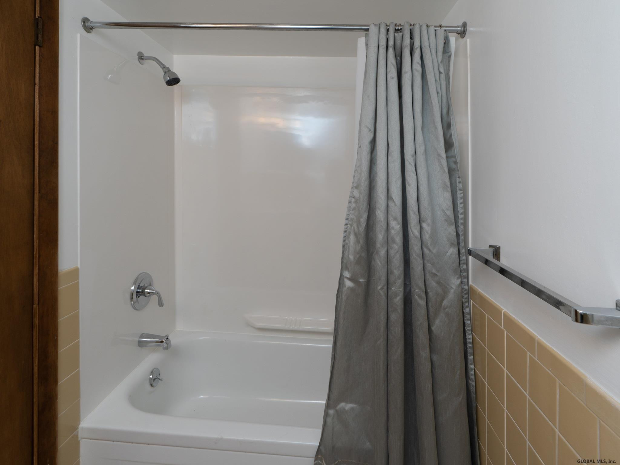 26 Parker Road Bethlehem, NY 12158 - Photo 31 of 38 Photo 31