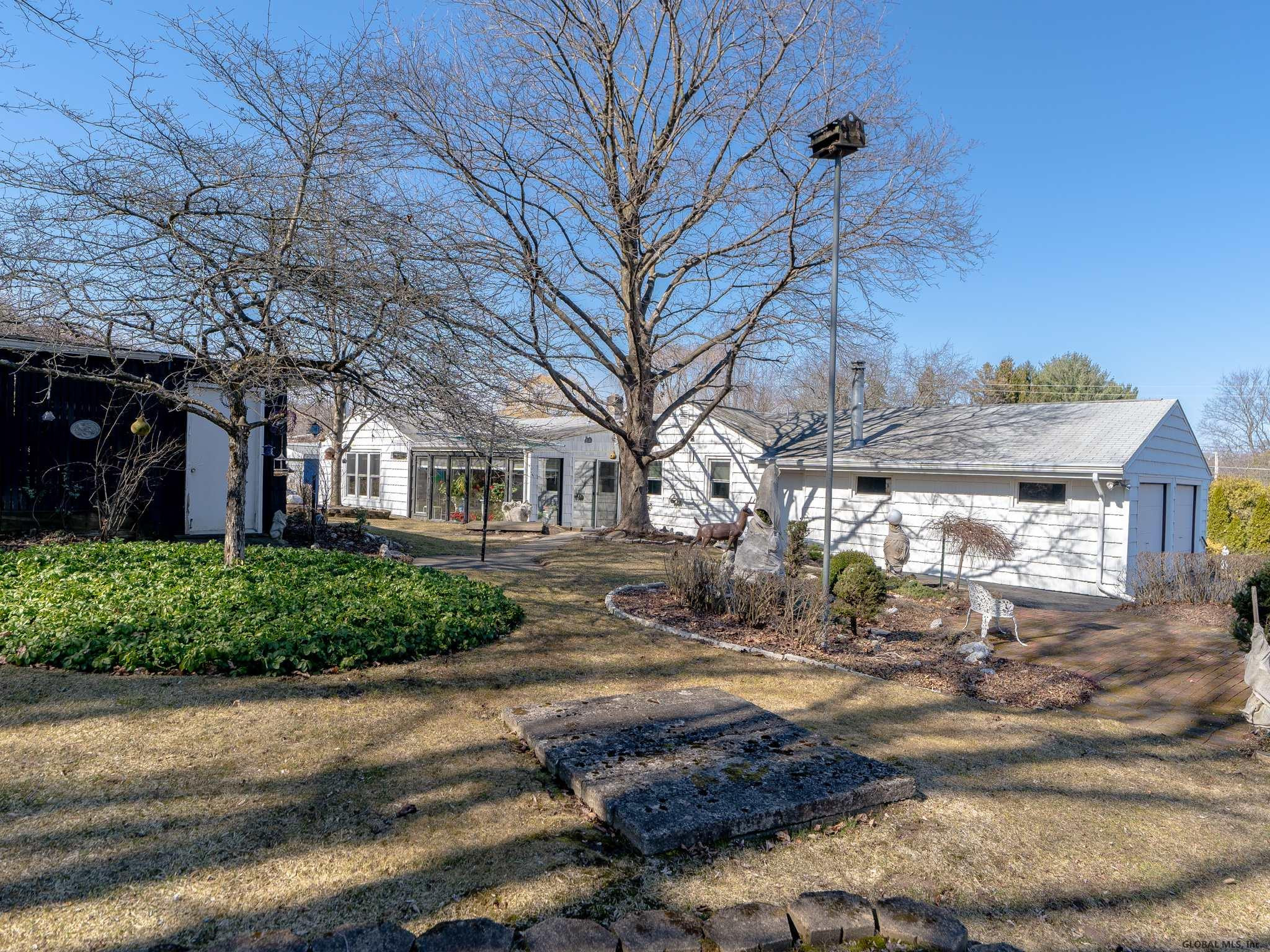 26 Parker Road Bethlehem, NY 12158 - Photo 33 of 38 Photo 33