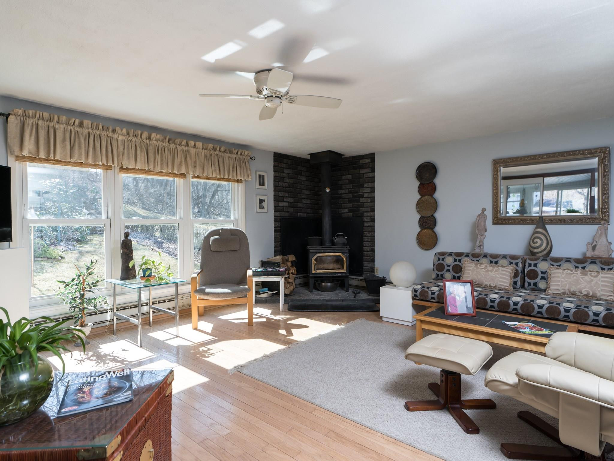26 Parker Road Bethlehem, NY 12158 - Photo 4 of 38 Photo 4