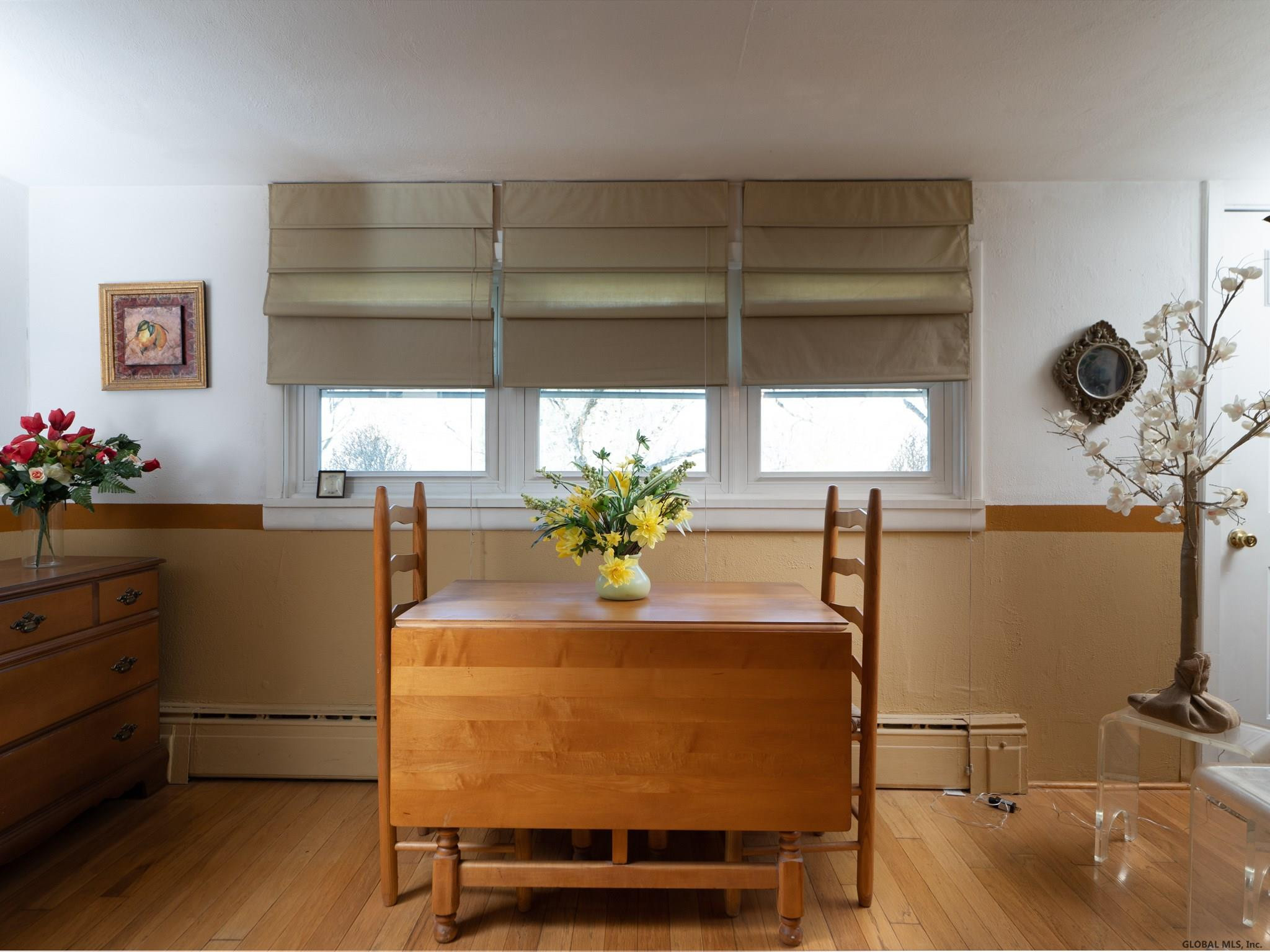 26 Parker Road Bethlehem, NY 12158 - Photo 8 of 38 Photo 8