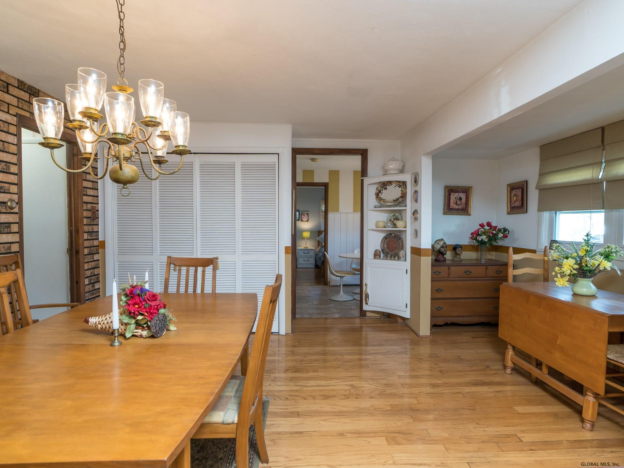 26 Parker Road Bethlehem, NY 12158 - Photo 9 of 38 Photo 9