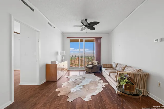 $140,000 | 1 Towers Park Lane, Unit 2107, San Antonio, TX 78209