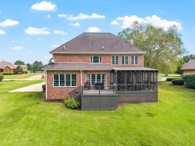 $619,000 | 305 Lincoln Way, Hopkinsville, KY 42240