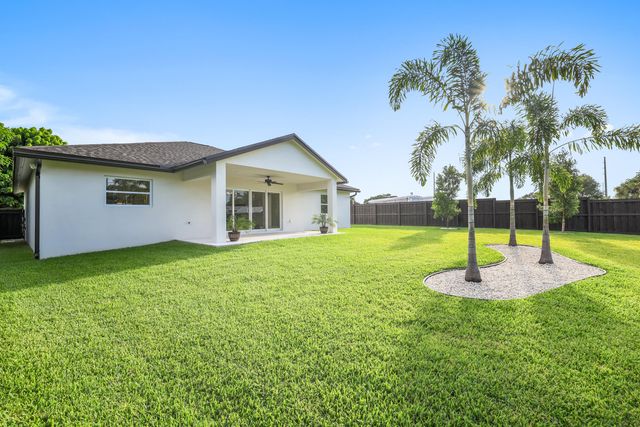 $679,900 | 229 Cypress Drive, Lake Park, FL 33403