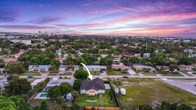 $679,900 | 229 Cypress Drive, Lake Park, FL 33403