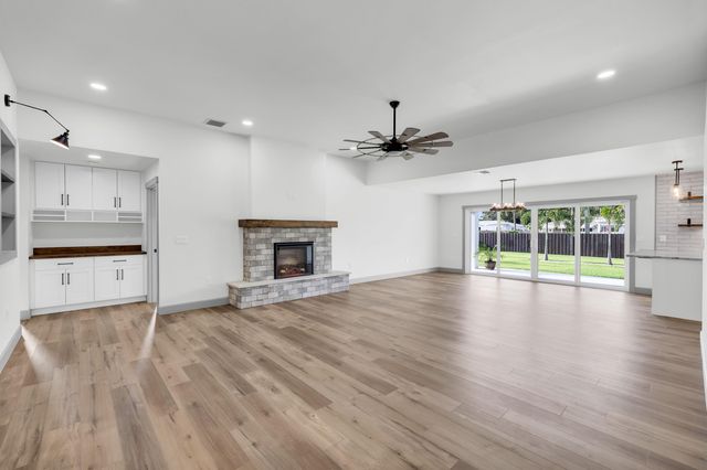 a view of front door and porch