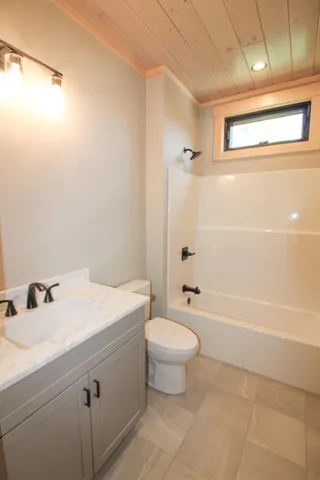 $815,000 | 11 Snow Cap Lane, Bethel, ME 04217