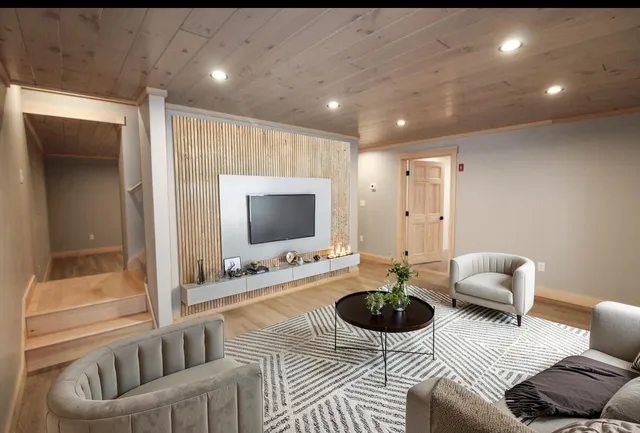 $815,000 | 11 Snow Cap Lane, Bethel, ME 04217