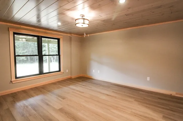 $815,000 | 11 Snow Cap Lane, Bethel, ME 04217