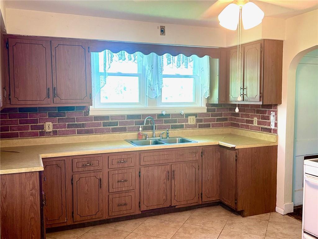 3825 Wiestertown Road Export, PA 15632 - Photo 7 of 20 Gallery Image 7