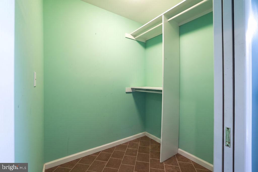 1222 Ripple Avenue Manahawkin, NJ 08050 - Photo 4 of 41
