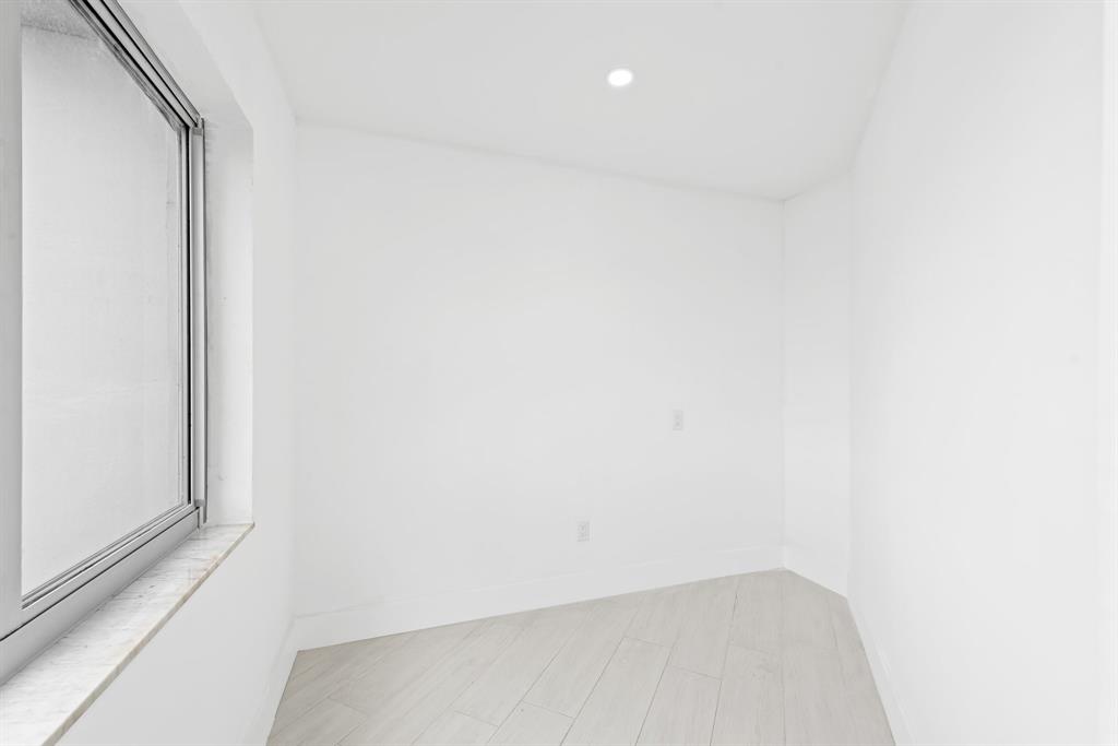 877 Northeast 195th Street, Unit 422 Miami, FL 33179 - Photo 10 of 23 a view of a small space