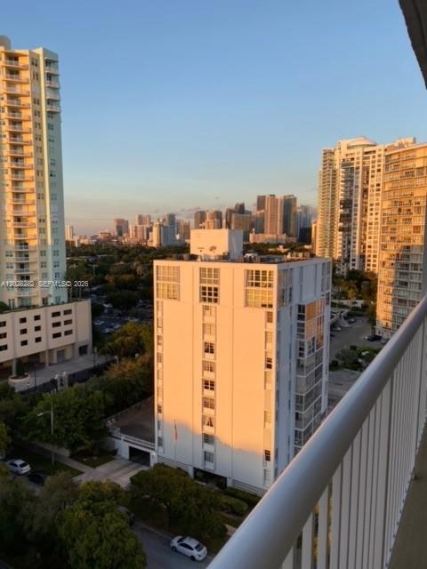 150 Southeast 25th Road, Unit 15F Miami, FL 33129 - Photo 26 of 27