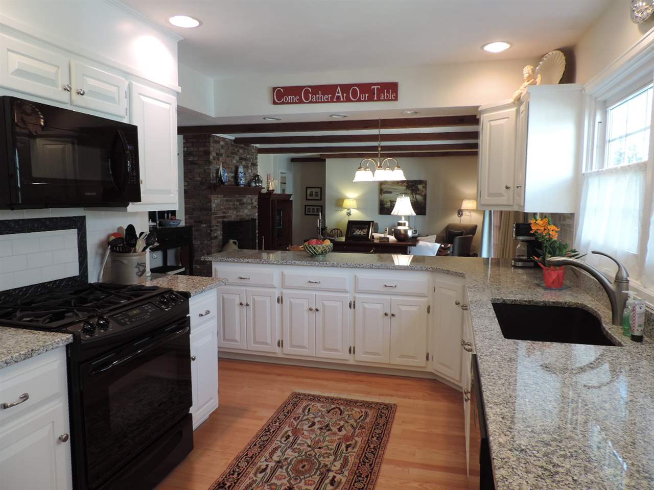 15 Hampton Falls Road Exeter, NH 03833 - Photo 14 of 34