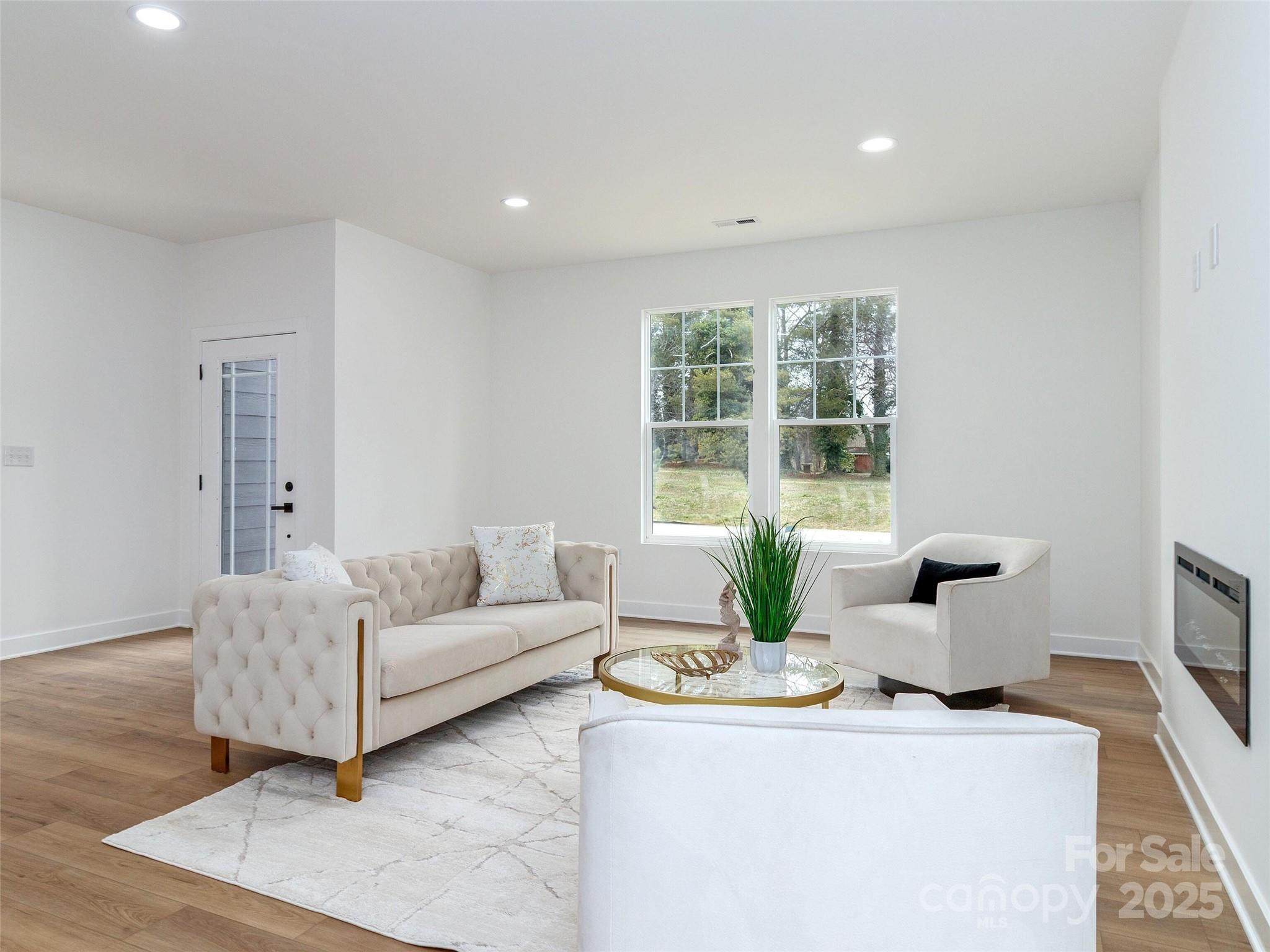 205 Skyline Circle Salisbury, NC 28146 - Photo 4 of 30