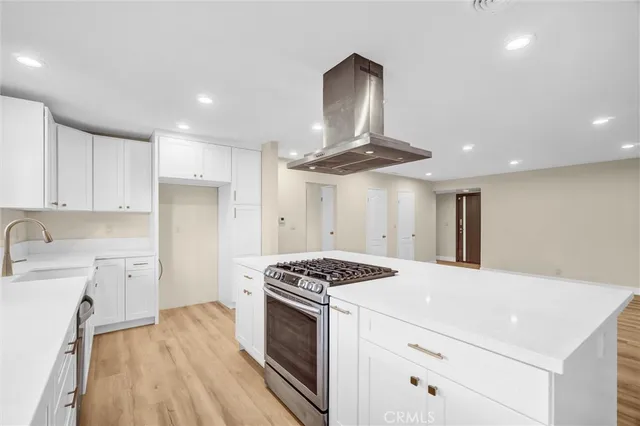 $1,450,000 | 3157 Cork Lane, Costa Mesa, CA 92626