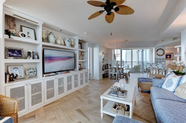 $1,695,000 | 801 East Beach Drive, Unit BC1910, Galveston, TX 77550