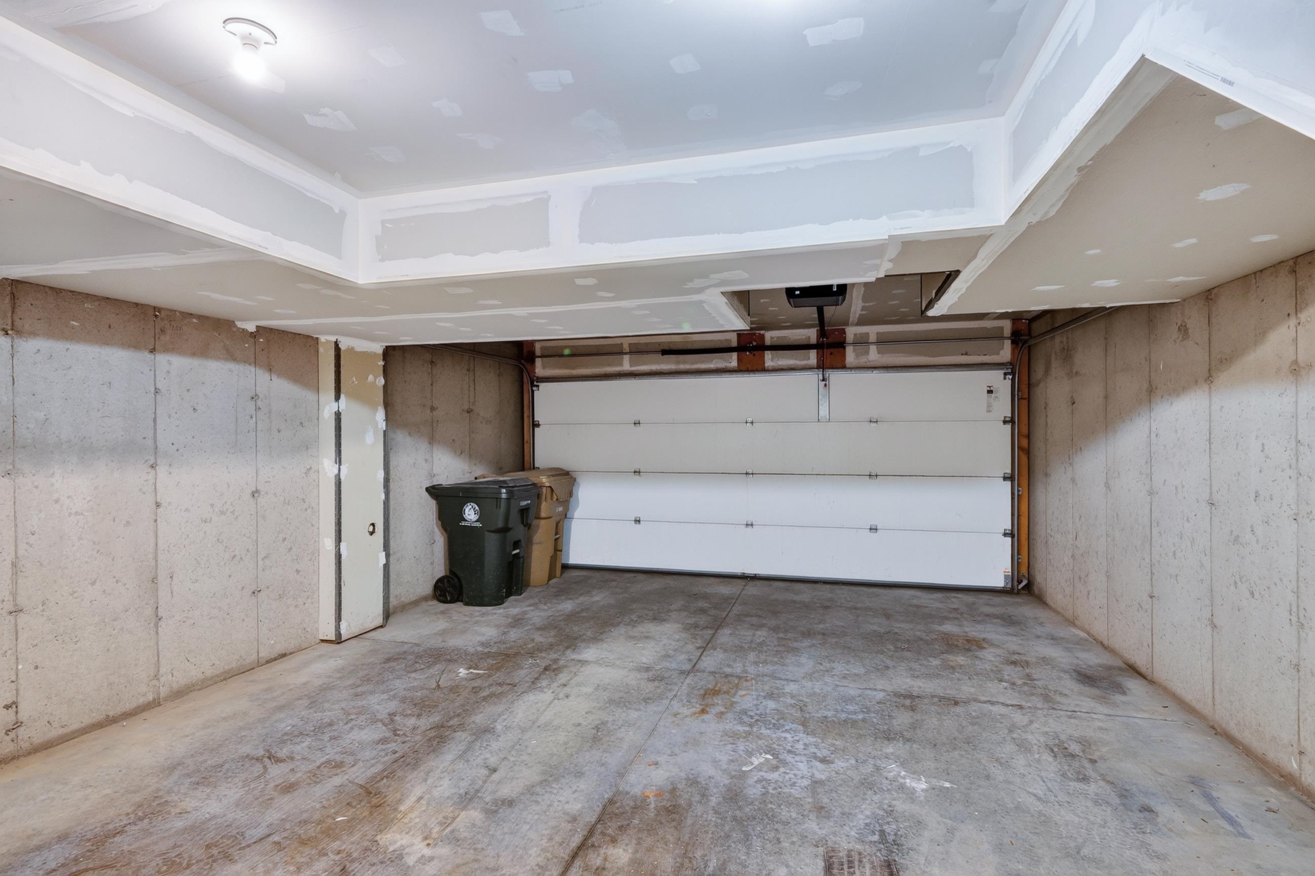 3025 Bradbury Road Madison, WI 53719 - Photo 36 of 44 Gallery Image 36