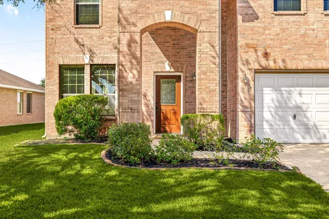 $419,000 | 2406 Gable Hollow Lane, Katy, TX 77450