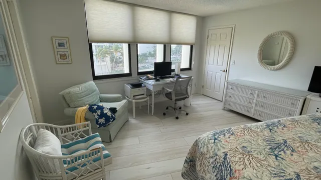 $2,600 | 2800 North Ocean Drive, Unit A6A, Riviera Beach, FL 33404