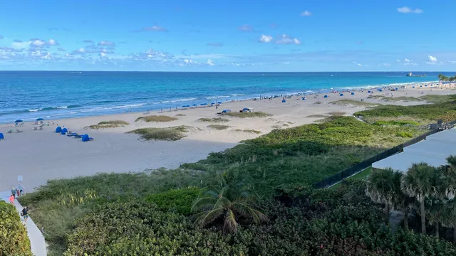 $2,600 | 2800 North Ocean Drive, Unit A6A, Riviera Beach, FL 33404