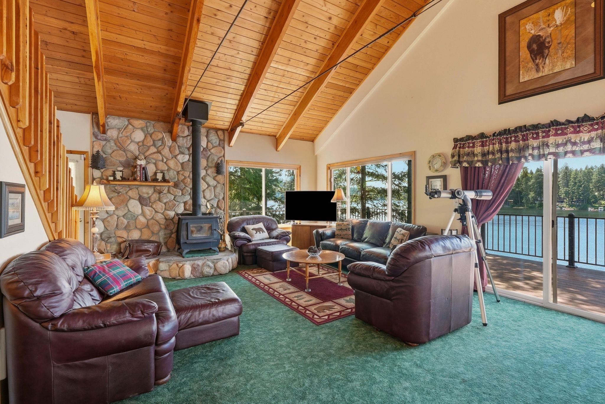 421 Eastshore Road Newport, WA 99156 - Photo 3 of 46