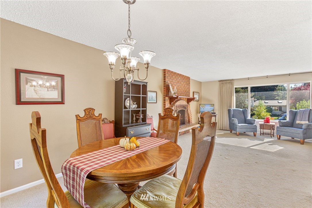 1921 172nd Place Southeast Bothell, WA 98012 - Photo 8 of 24 Gallery Image 8