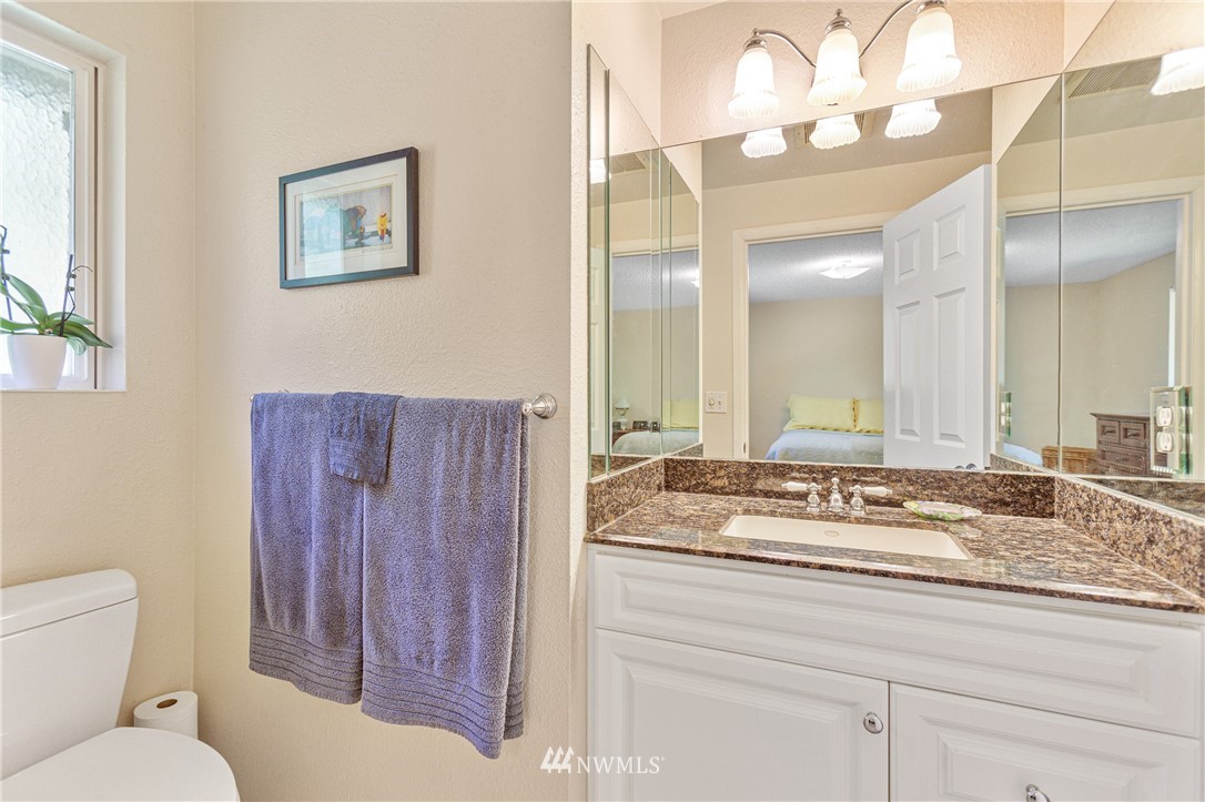 1921 172nd Place Southeast Bothell, WA 98012 - Photo 10 of 24 Gallery Image 10