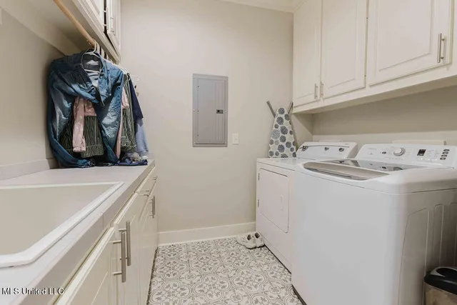 $379,000 | 120 Willow Brook Road, Brandon, MS 39047