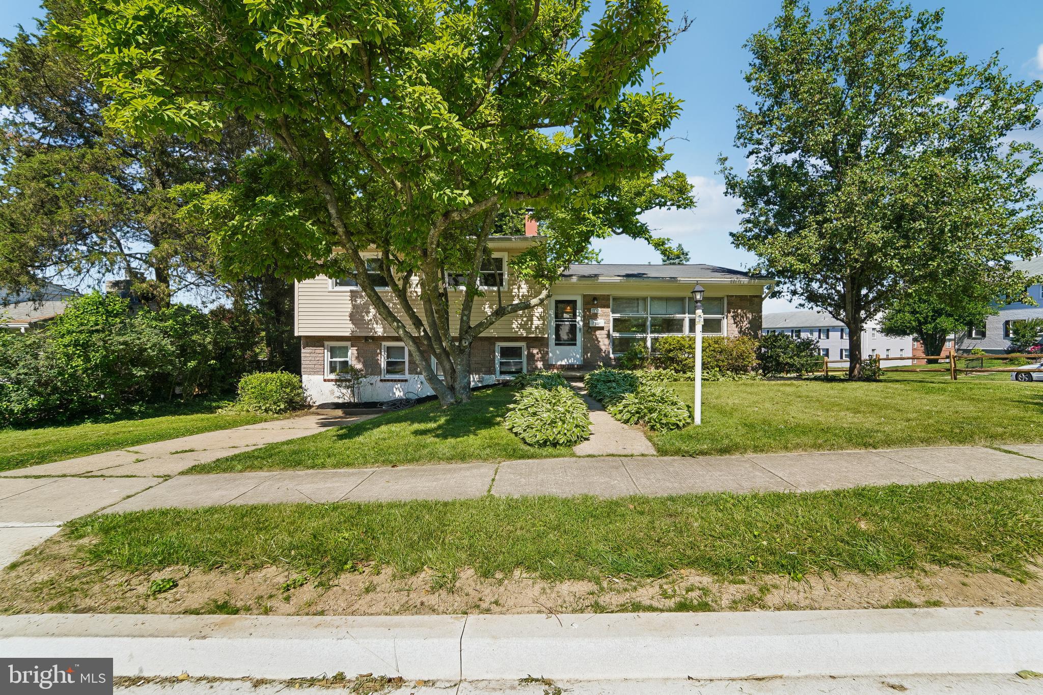 7610 Knollwood Road Towson, MD 21286 - Photo 1 of 41 Welcome to 7610 Knollwood Rd!
