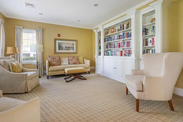 $486,000 | 12 Braemoor Woods Road, Unit 206, Salem, NH 03079