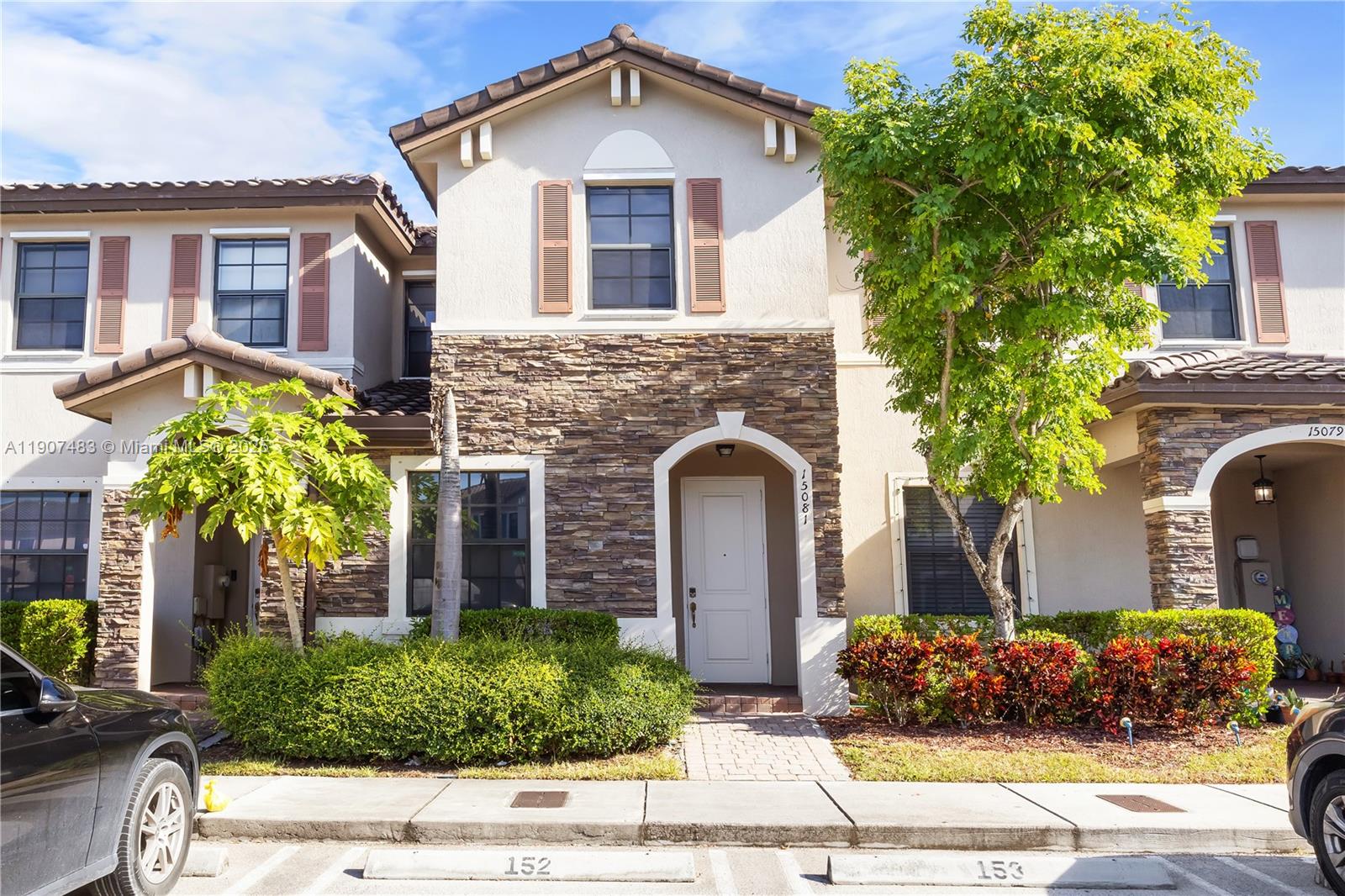 15081 Southwest 113th Terrace Miami, FL 33196 - Photo 2 of 40